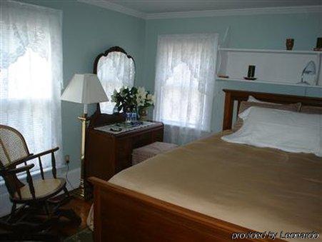 Sail Inn New Bern Room photo